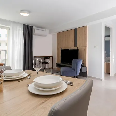 Garden Palace Appartement Umag