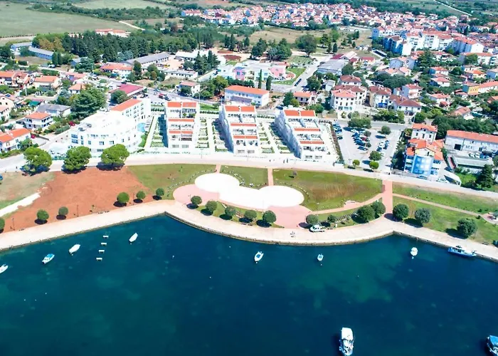 Garden Palace * 乌马格